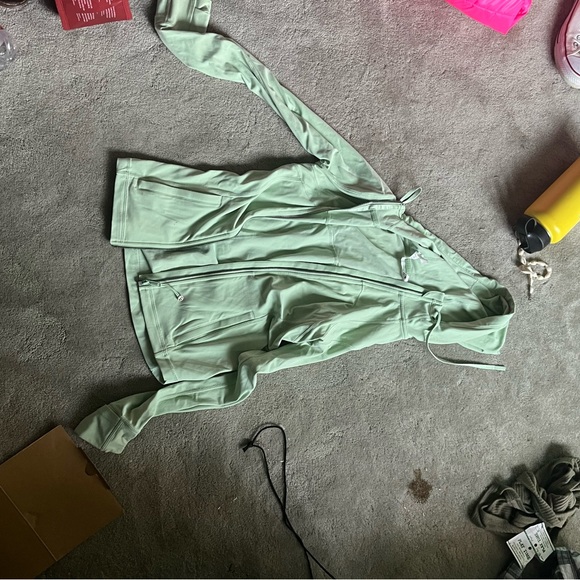 lululemon hooded define jacket - Picture 2 of 4